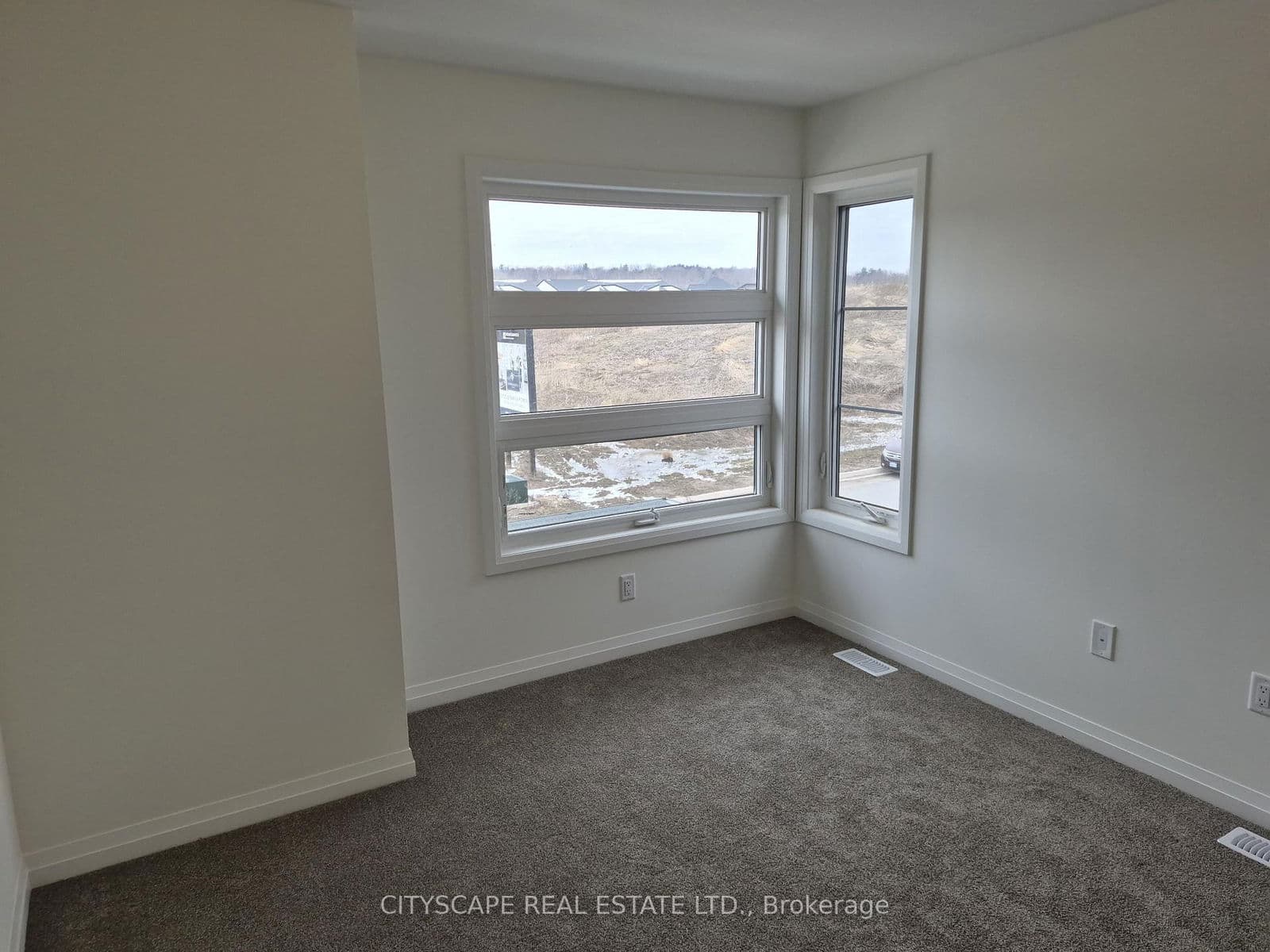 Att/Row/Townhouse at 7 Saffron Way, Pelham, ON - Photo 19 - RE/MAX Garden City Realty