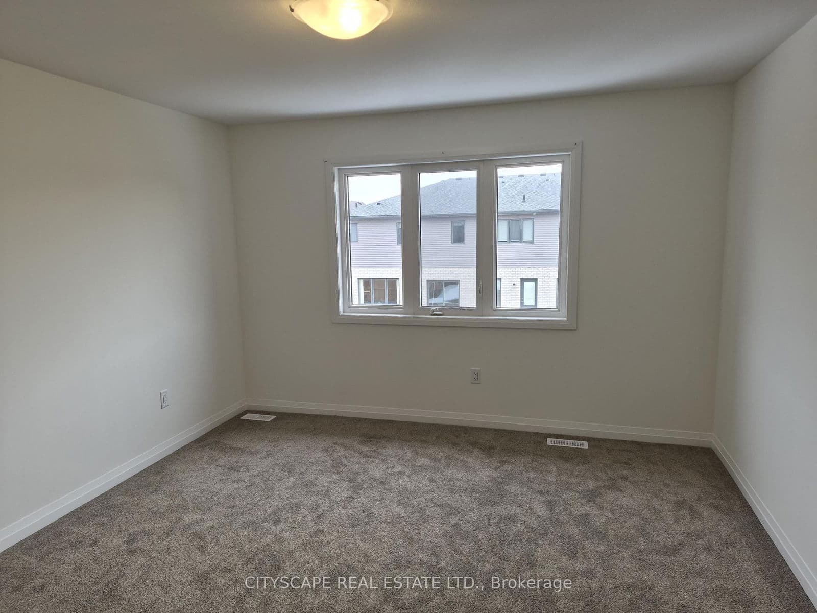 Att/Row/Townhouse at 7 Saffron Way, Pelham, ON - Photo 24 - RE/MAX Garden City Realty