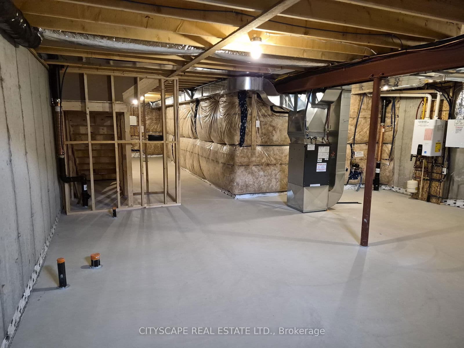 Att/Row/Townhouse at 7 Saffron Way, Pelham, ON - Photo 27 - RE/MAX Garden City Realty