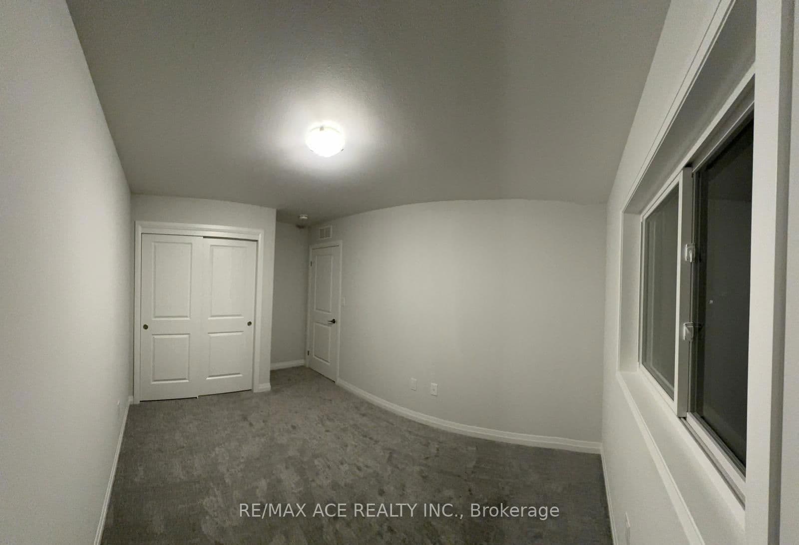 Att/Row/Townhouse at 132 Alicia Crescent, Thorold, ON - Photo 6 - RE/MAX Garden City Realty