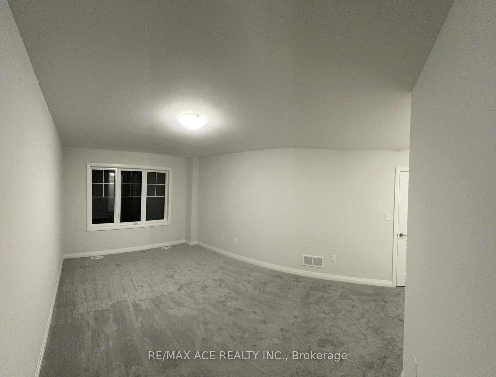 Att/Row/Townhouse at 132 Alicia Crescent, Thorold, ON - Photo 9 - RE/MAX Garden City Realty