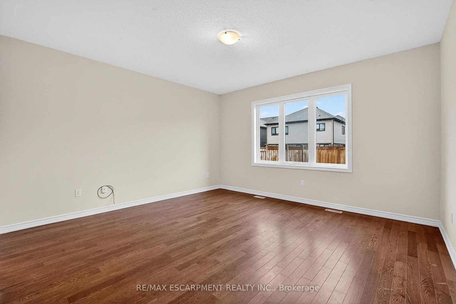 Detached at 11 FRONTIER Drive, Thorold, ON - Photo 30 - RE/MAX Garden City Realty