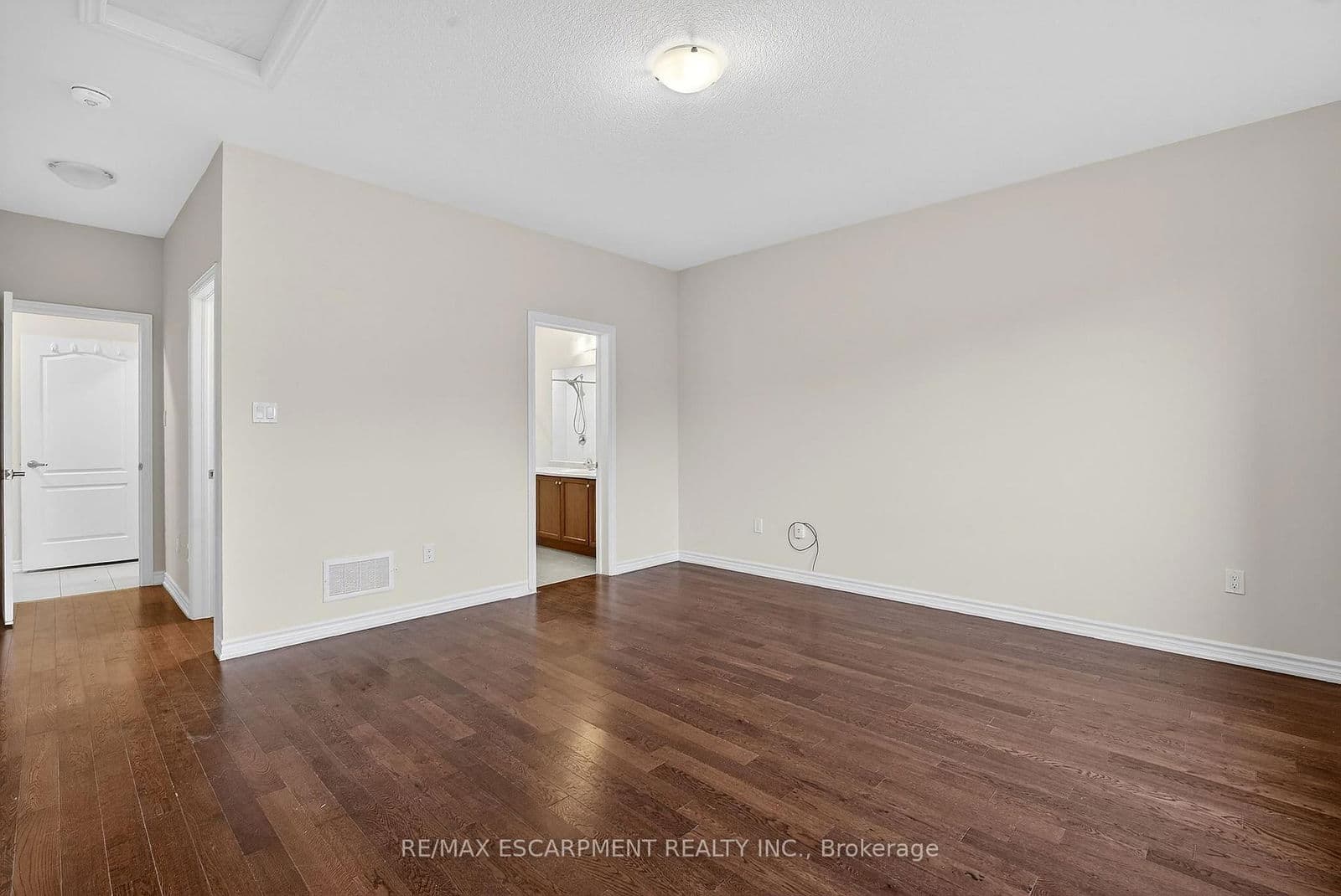 Detached at 11 FRONTIER Drive, Thorold, ON - Photo 31 - RE/MAX Garden City Realty