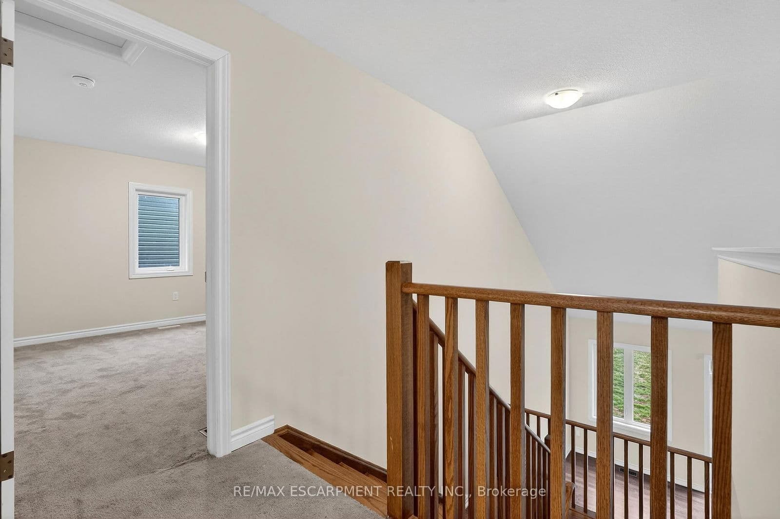 Detached at 11 FRONTIER Drive, Thorold, ON - Photo 40 - RE/MAX Garden City Realty