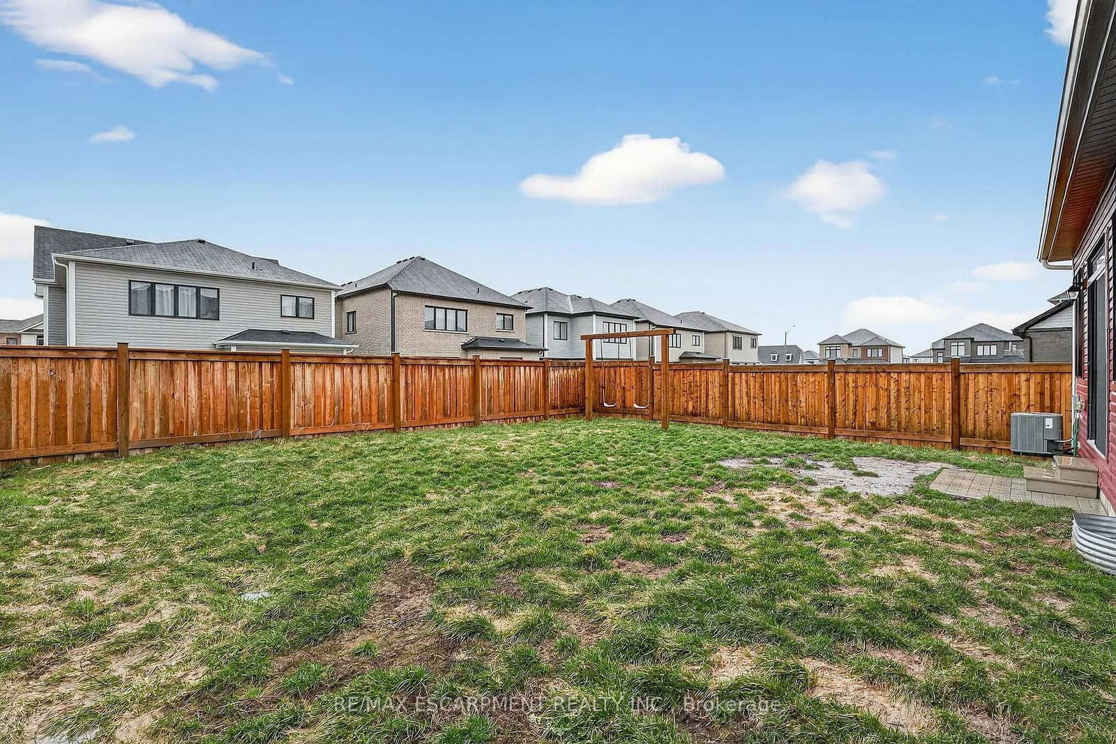 Detached at 11 FRONTIER Drive, Thorold, ON - Photo 50 - RE/MAX Garden City Realty