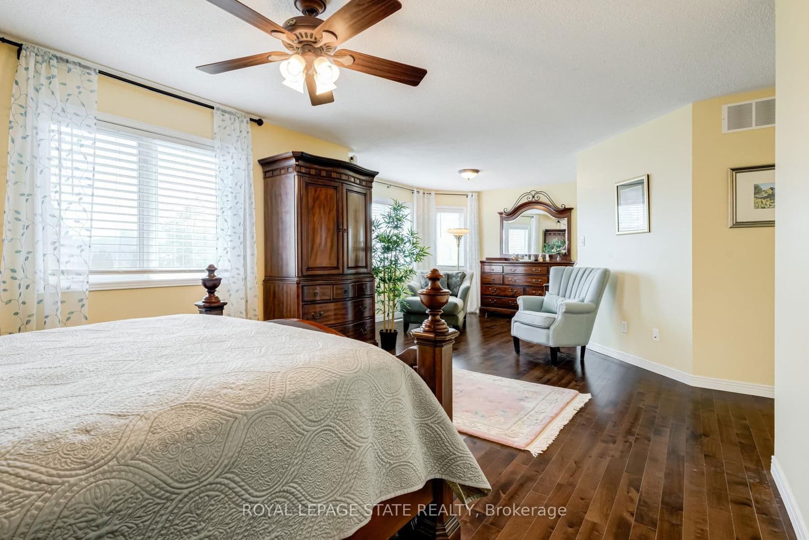 Detached at 82 Vansickle Road, St. Catharines, ON - Photo 27 - RE/MAX Garden City Realty