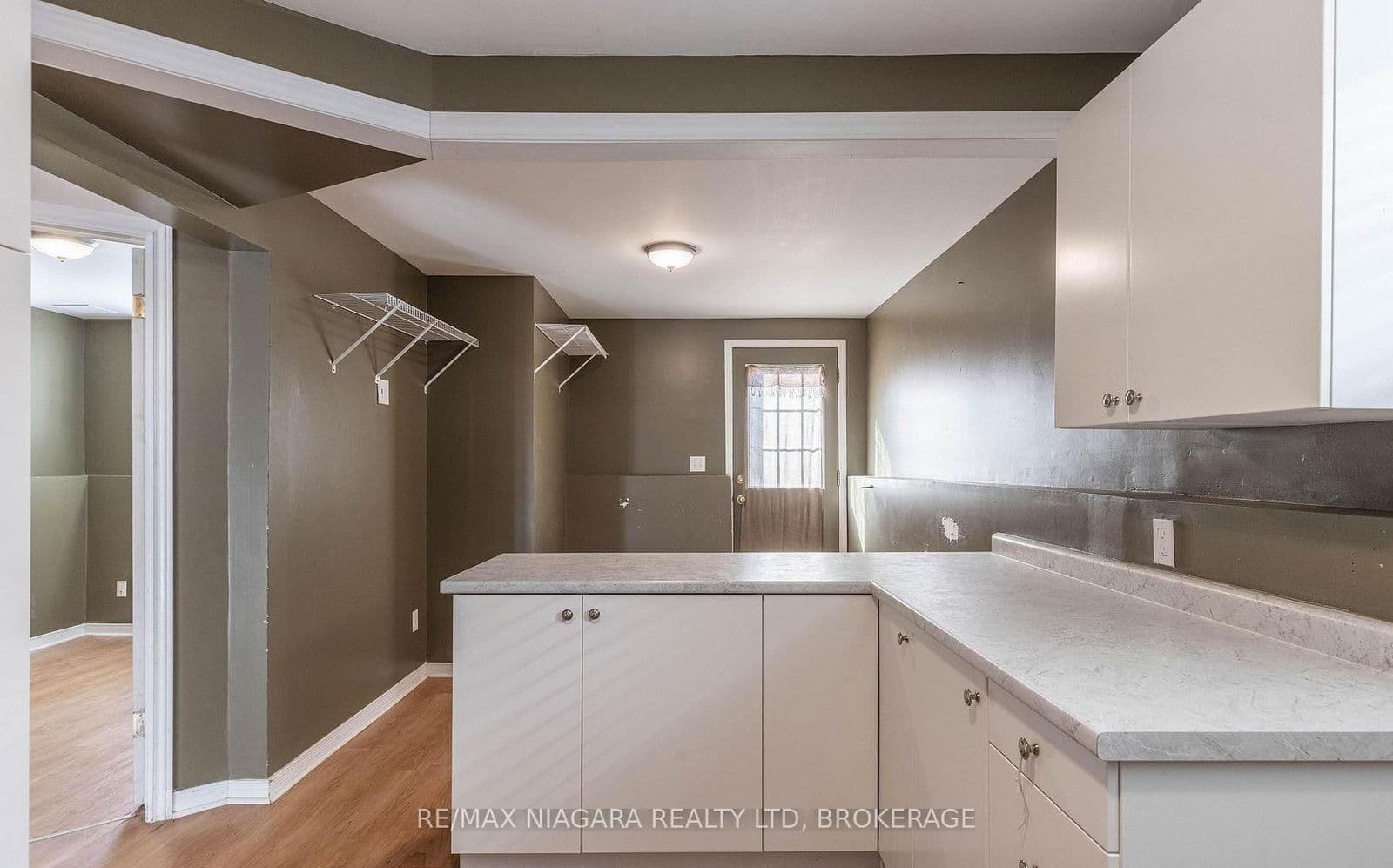 Detached at LOWER- 138 Carlton Street, St. Catharines, ON - Photo 6 - RE/MAX Garden City Realty