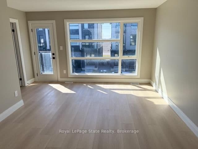 Condo Townhouse at 64 Warren Trail, Welland, ON - Photo 8 - RE/MAX Garden City Realty