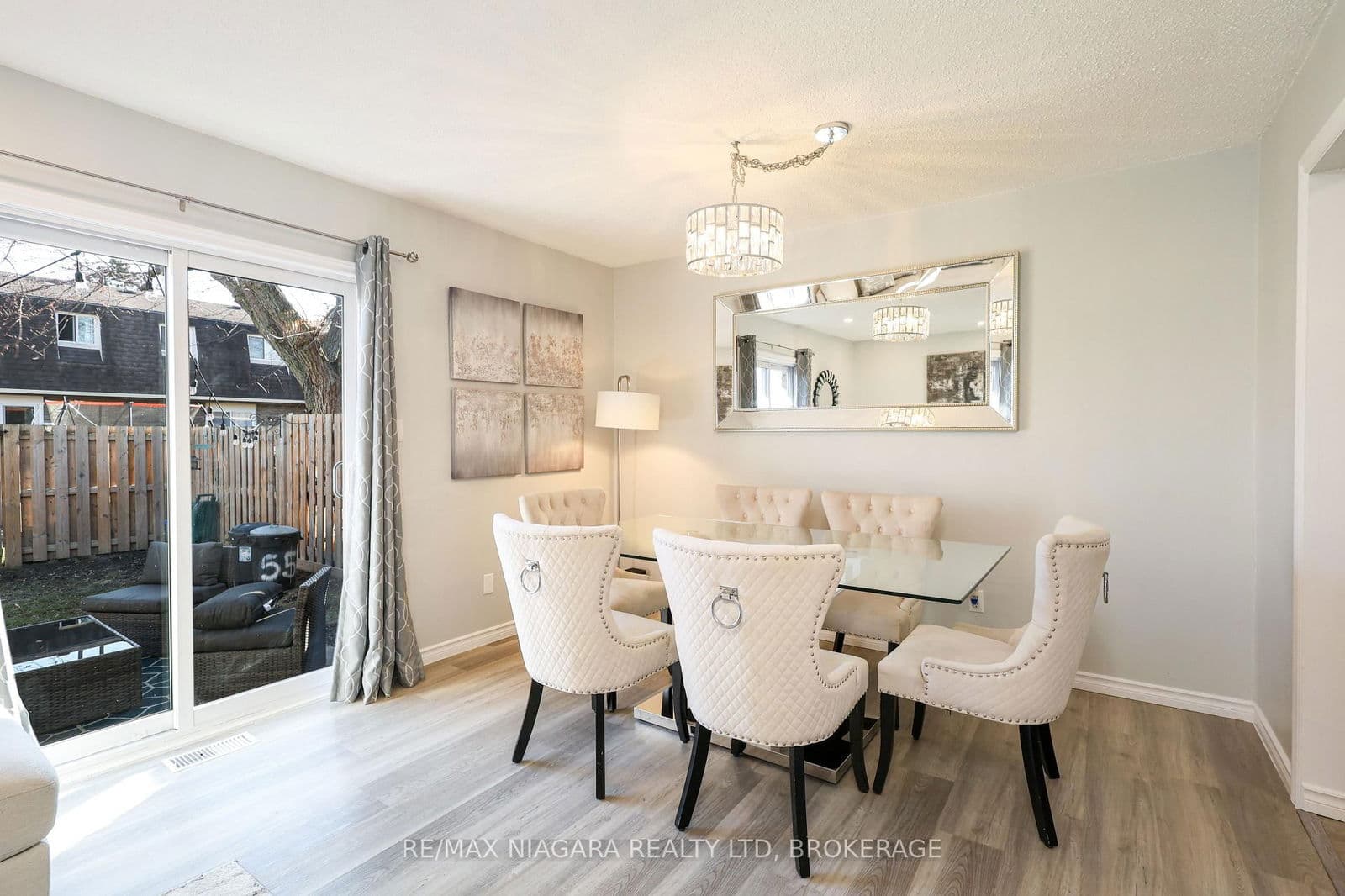 Condo Townhouse at 55- 131 Rockwood Avenue, St. Catharines, ON - Photo 10 - RE/MAX Garden City Realty