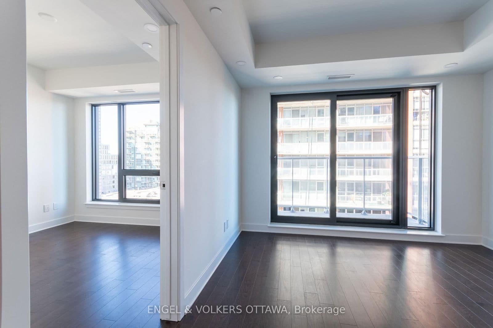 Condo Apartment at 804- 180 George Street, Ottawa, ON - Photo 16 - RE/MAX Garden City Realty