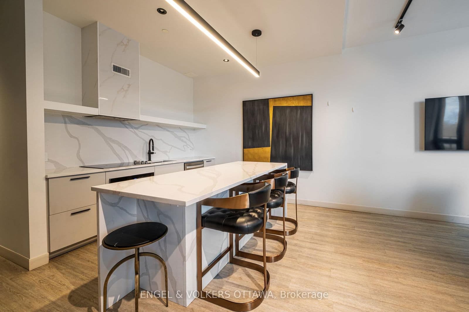 Condo Apartment at 804- 180 George Street, Ottawa, ON - Photo 32 - RE/MAX Garden City Realty