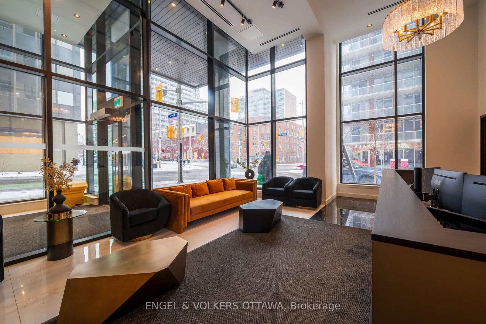 Condo Apartment at 804- 180 George Street, Ottawa, ON - Photo 5 - RE/MAX Garden City Realty