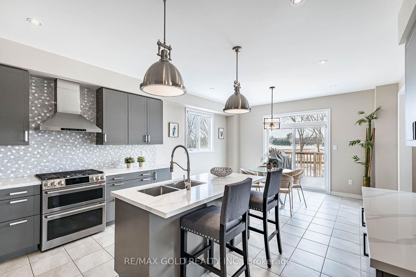 Detached at 201 Mcfarlane Crescent, Centre Wellington, ON - Photo 14 - RE/MAX Garden City Realty