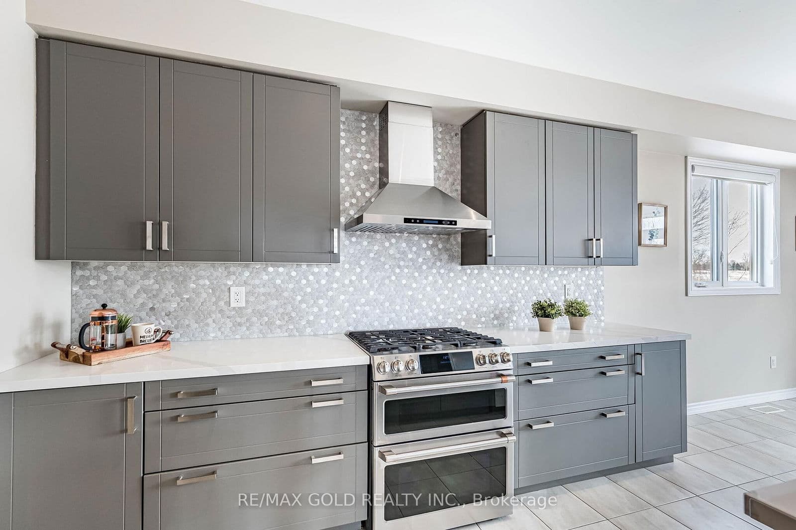 Detached at 201 Mcfarlane Crescent, Centre Wellington, ON - Photo 17 - RE/MAX Garden City Realty