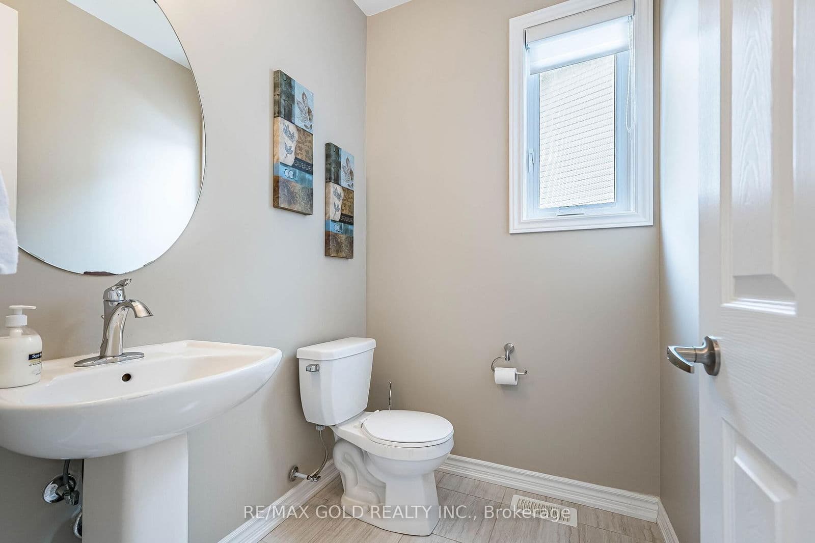 Detached at 201 Mcfarlane Crescent, Centre Wellington, ON - Photo 18 - RE/MAX Garden City Realty