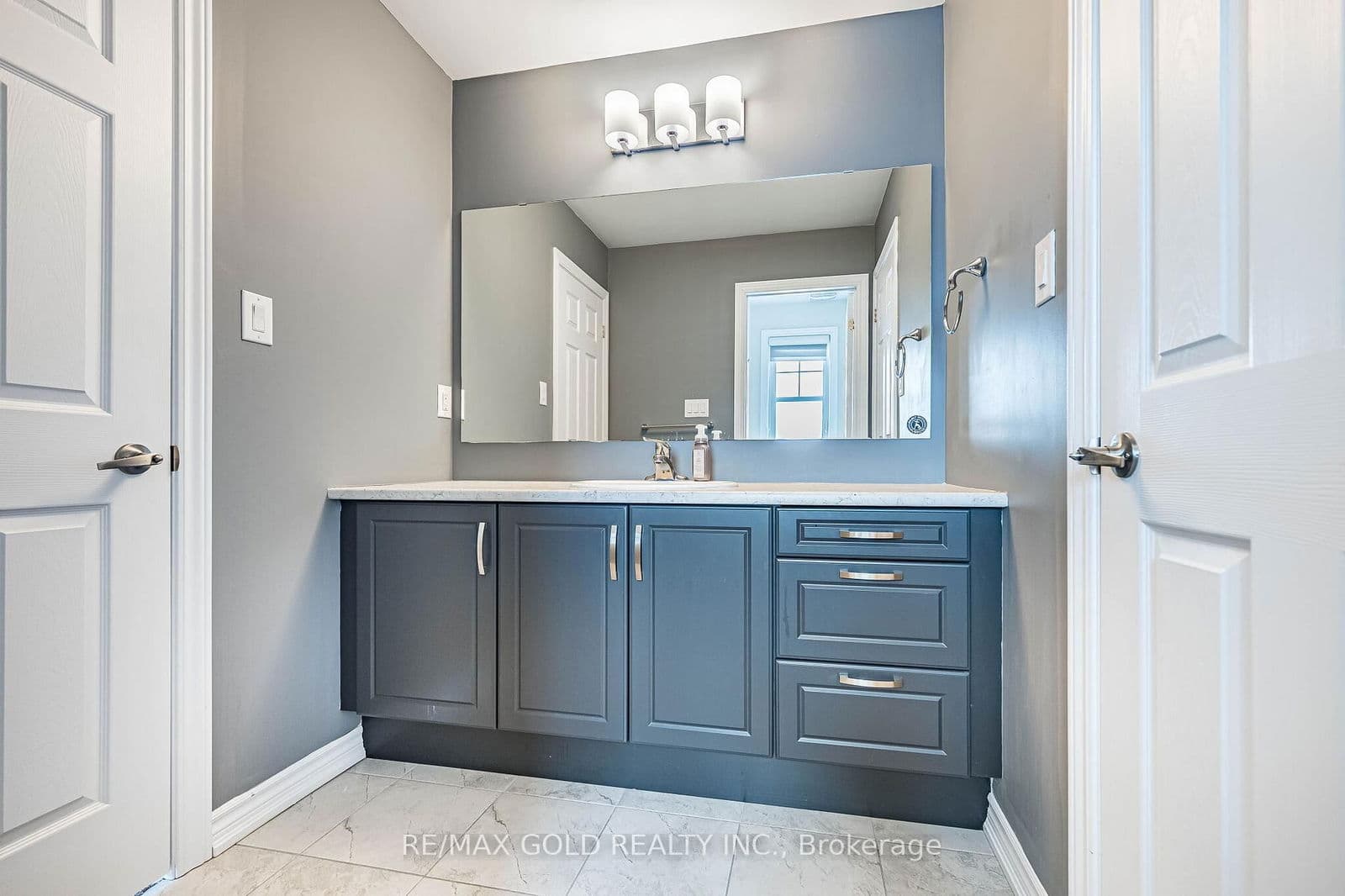 Detached at 201 Mcfarlane Crescent, Centre Wellington, ON - Photo 37 - RE/MAX Garden City Realty