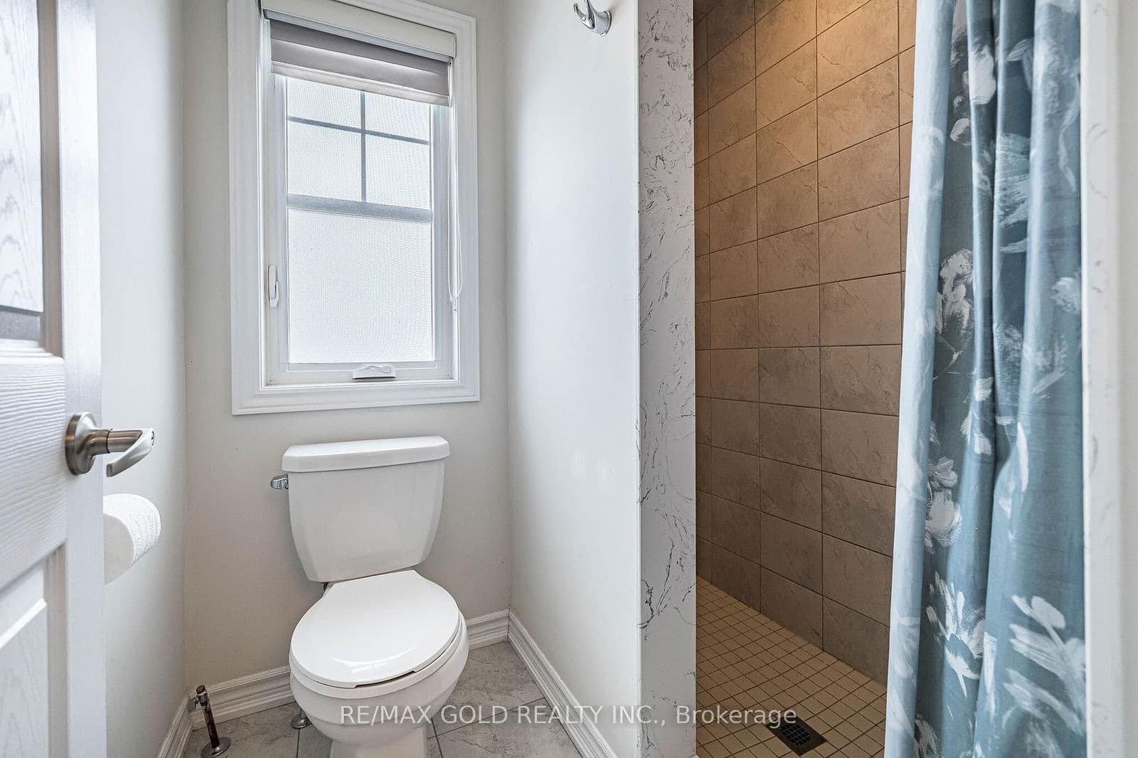 Detached at 201 Mcfarlane Crescent, Centre Wellington, ON - Photo 38 - RE/MAX Garden City Realty