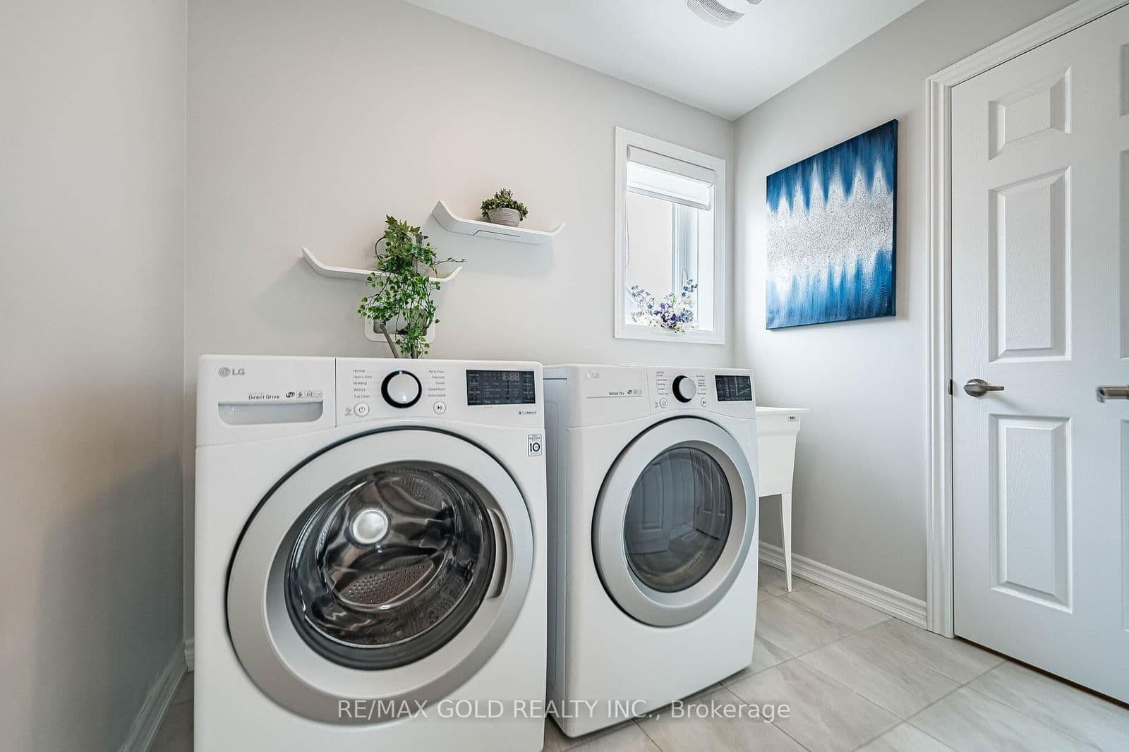 Detached at 201 Mcfarlane Crescent, Centre Wellington, ON - Photo 41 - RE/MAX Garden City Realty