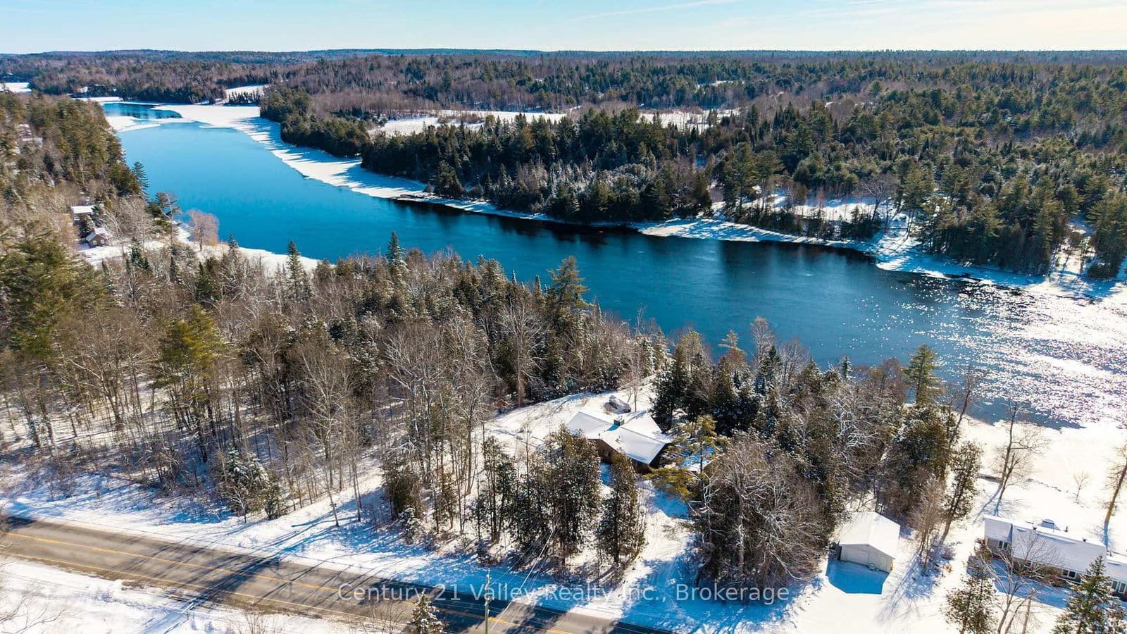 Detached at 3537 Calabogie Road, Burnstown, ON - Photo 5 - RE/MAX Garden City Realty