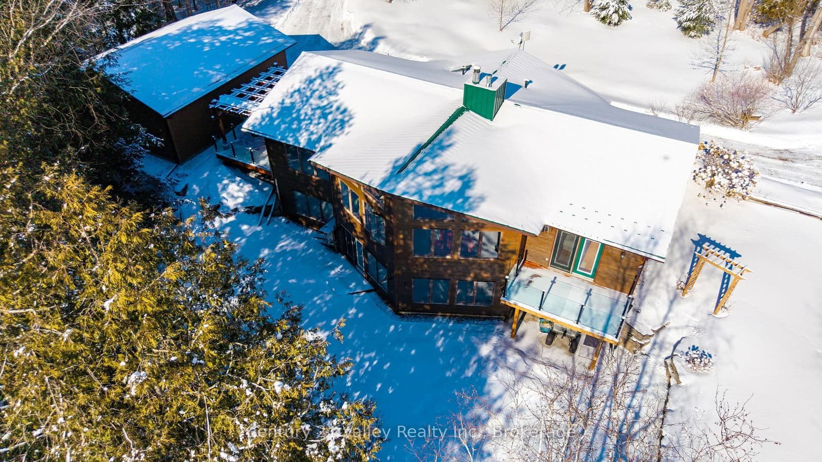 Detached at 3537 Calabogie Road, Burnstown, ON - Photo 6 - RE/MAX Garden City Realty