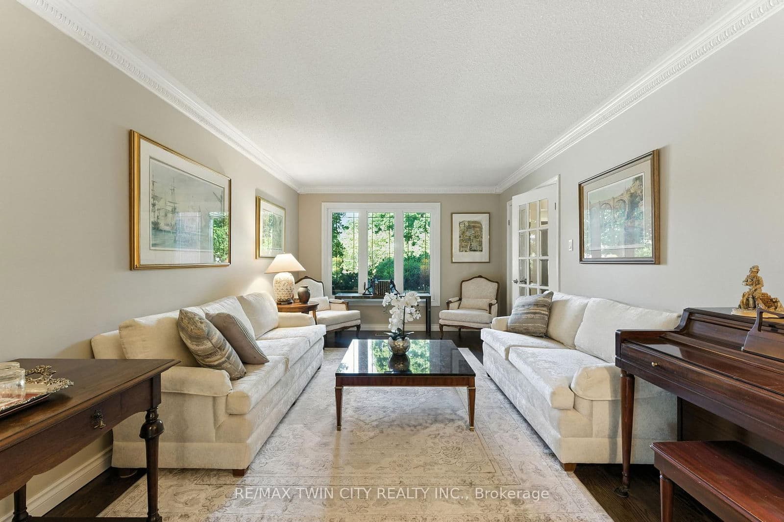 Detached at 91 Abbey Close, Hamilton, ON - Photo 12 - RE/MAX Garden City Realty