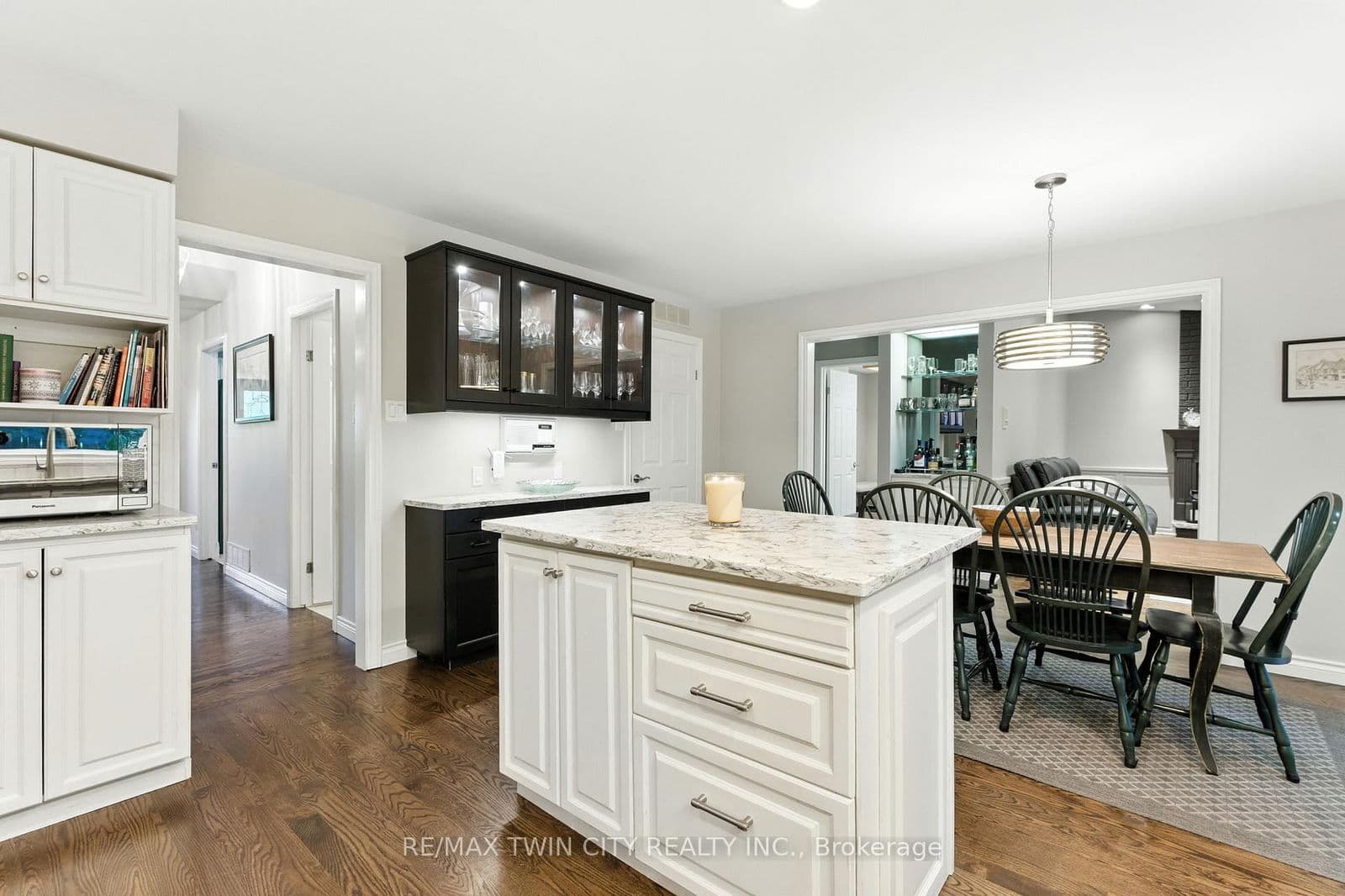 Detached at 91 Abbey Close, Hamilton, ON - Photo 18 - RE/MAX Garden City Realty