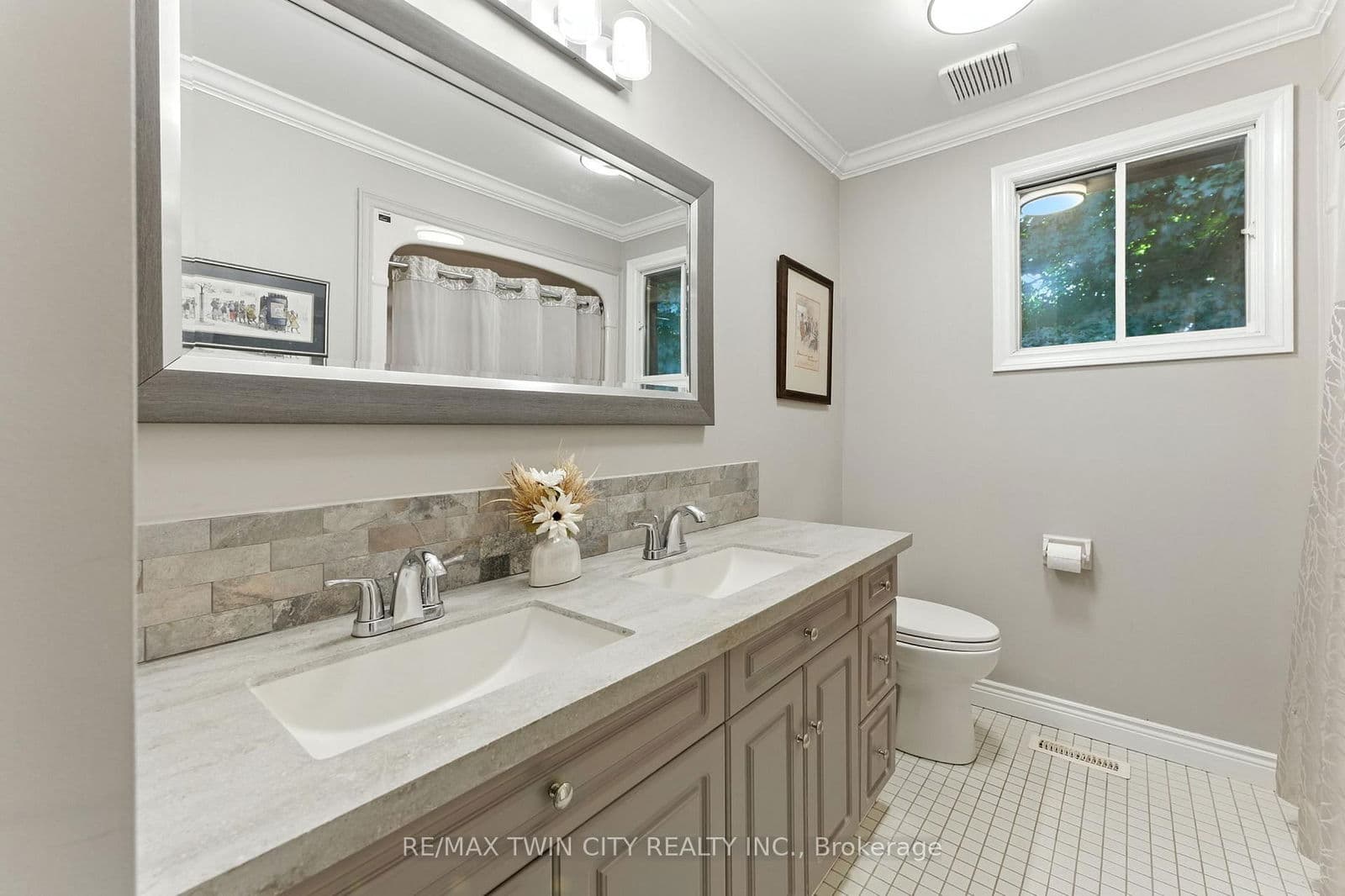 Detached at 91 Abbey Close, Hamilton, ON - Photo 31 - RE/MAX Garden City Realty