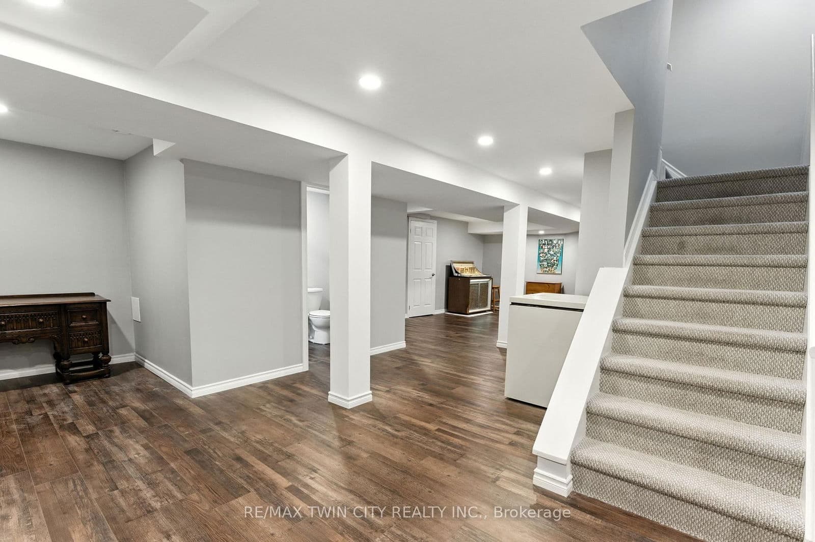 Detached at 91 Abbey Close, Hamilton, ON - Photo 39 - RE/MAX Garden City Realty