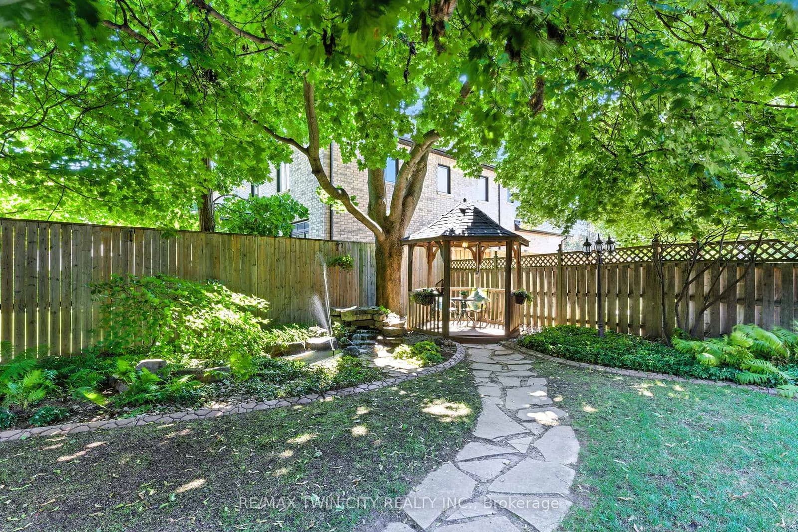 Detached at 91 Abbey Close, Hamilton, ON - Photo 47 - RE/MAX Garden City Realty