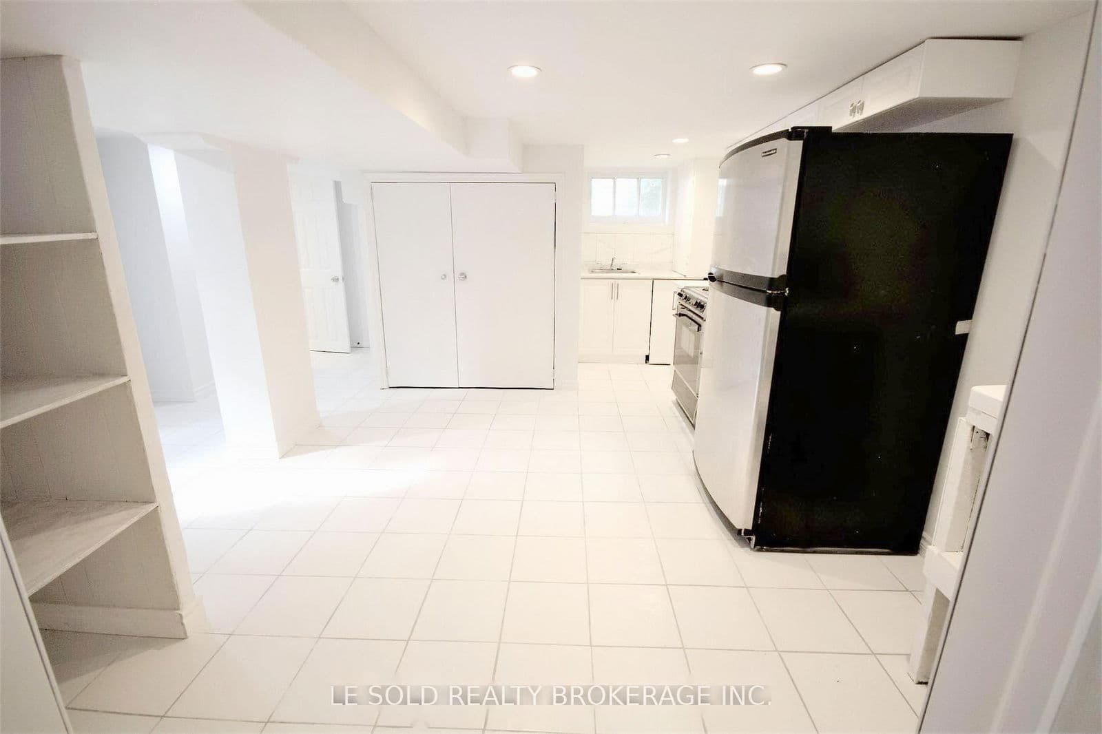 Detached at Bsmt Room- 112 Leland Street, Hamilton, ON - Photo 5 - RE/MAX Garden City Realty