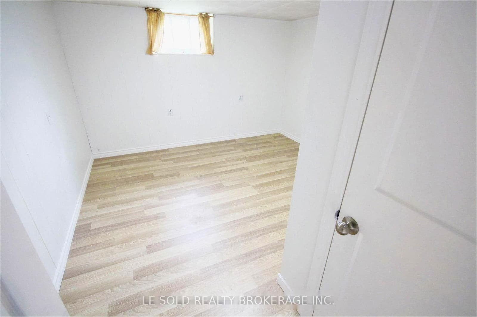 Detached at Bsmt Room- 112 Leland Street, Hamilton, ON - Photo 9 - RE/MAX Garden City Realty