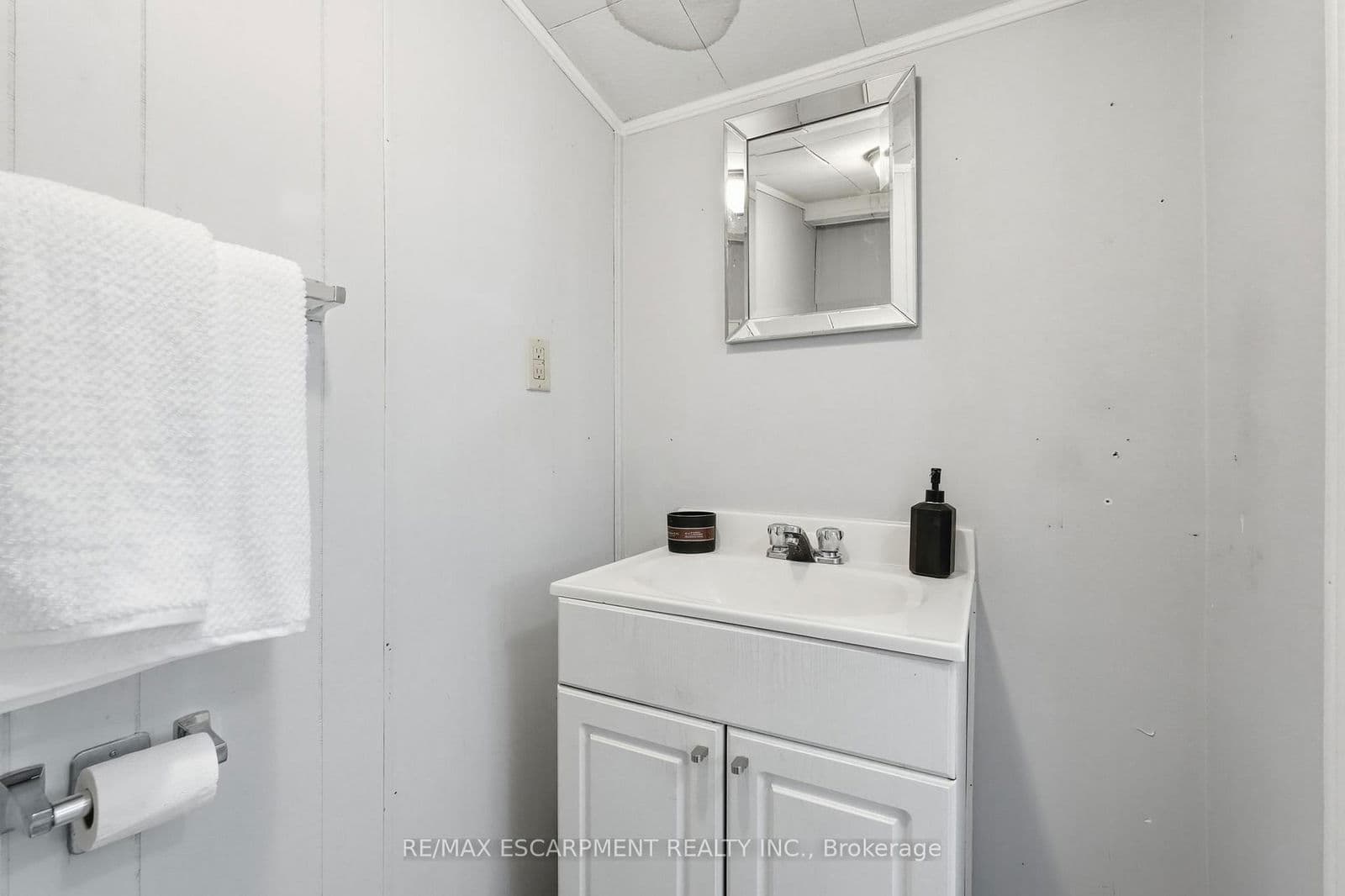 Att/Row/Townhouse at 79 Murray Street, Hamilton, ON - Photo 20 - RE/MAX Garden City Realty