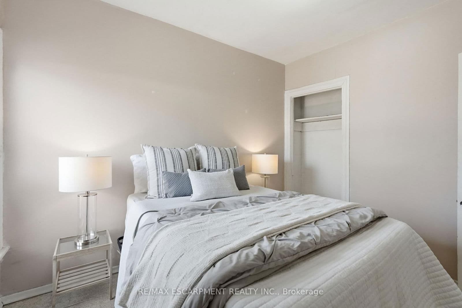 Att/Row/Townhouse at 79 Murray Street, Hamilton, ON - Photo 28 - RE/MAX Garden City Realty