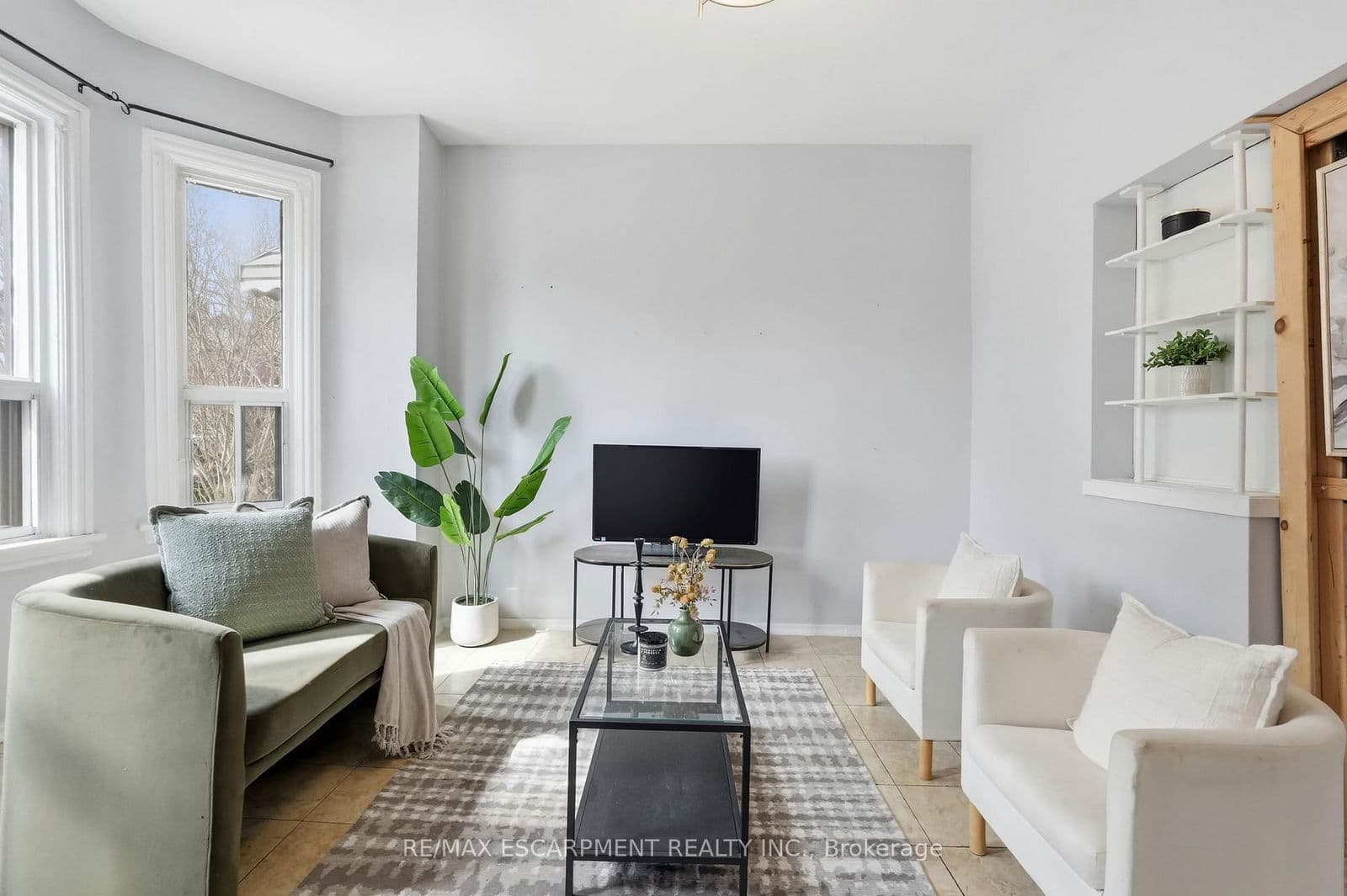 Att/Row/Townhouse at 79 Murray Street, Hamilton, ON - Photo 9 - RE/MAX Garden City Realty