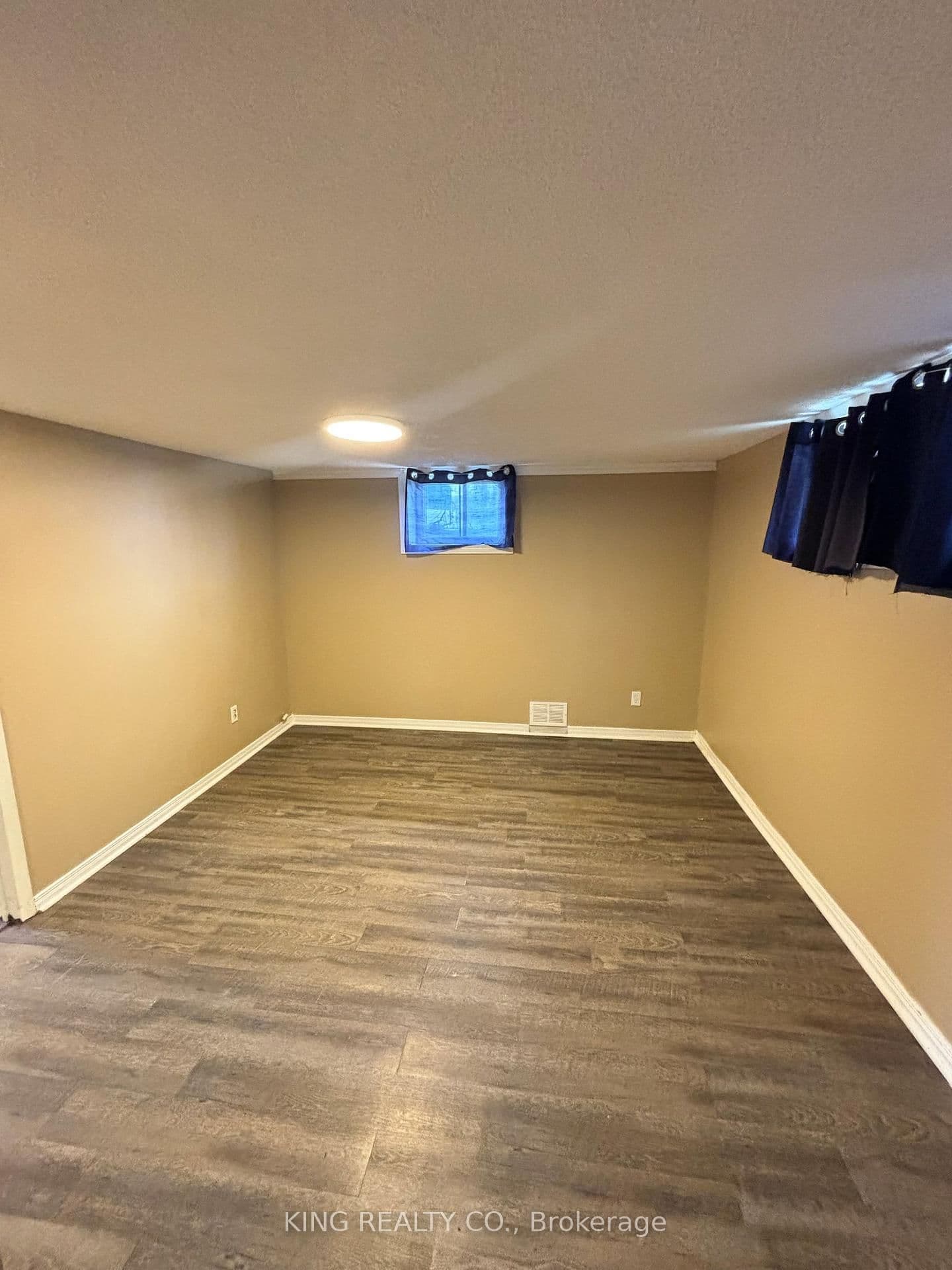 Lower Level at 3- 58 Carlton Street, St. Catharines, ON - Photo 8 - RE/MAX Garden City Realty