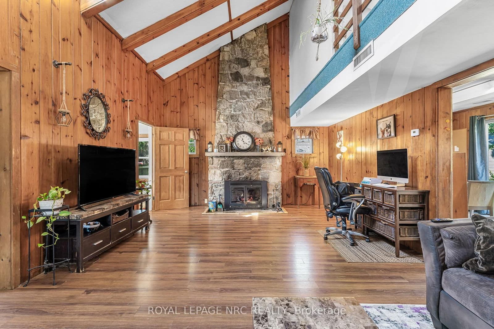 Detached at 3902 Rebstock Road, Fort Erie, ON - Photo 8 - RE/MAX Garden City Realty