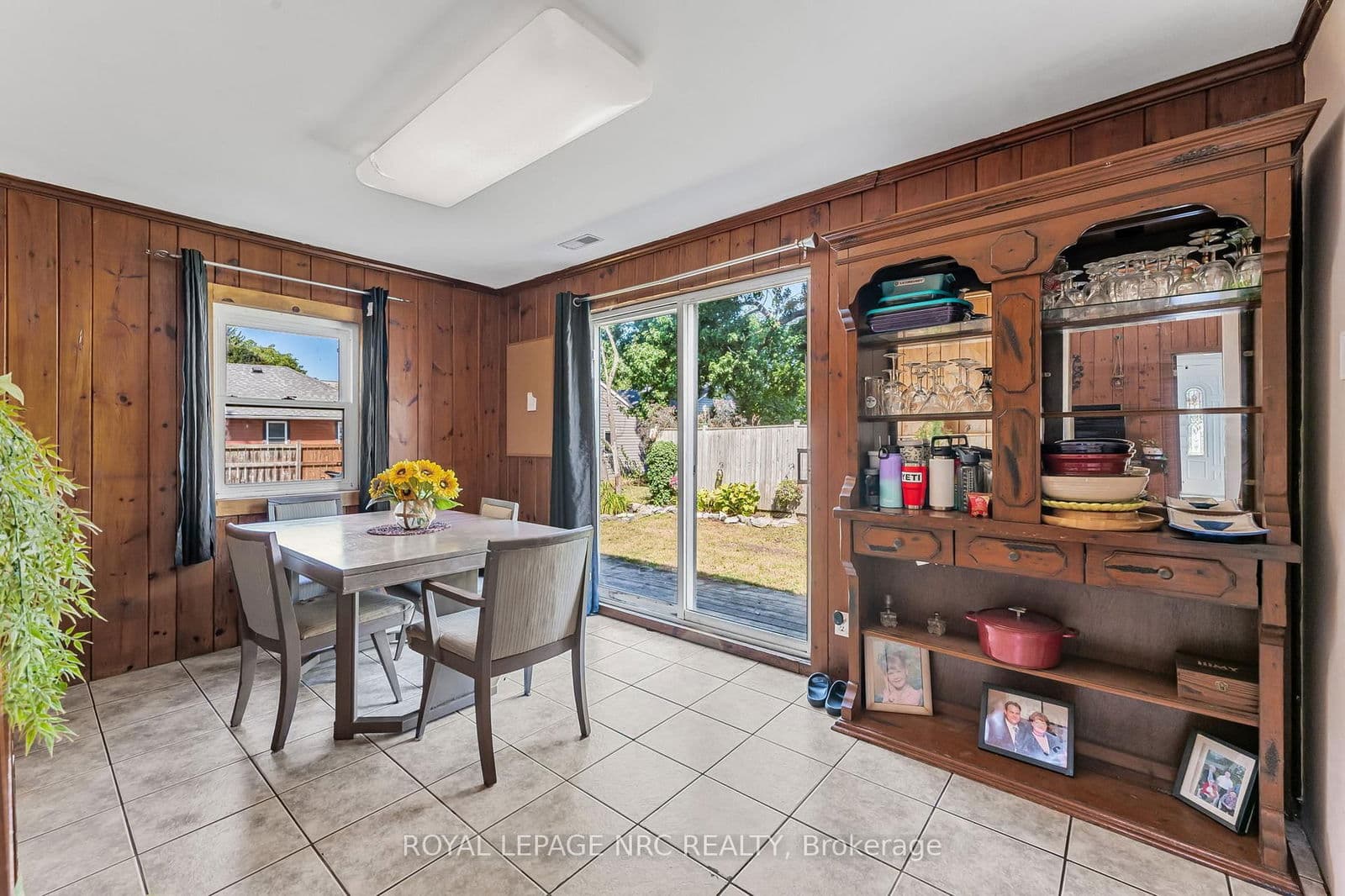 Detached at 3902 Rebstock Road, Fort Erie, ON - Photo 9 - RE/MAX Garden City Realty