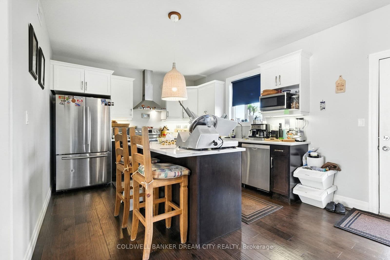 Detached at 10 Honey Bend, St. Thomas, ON - Photo 12 - RE/MAX Garden City Realty