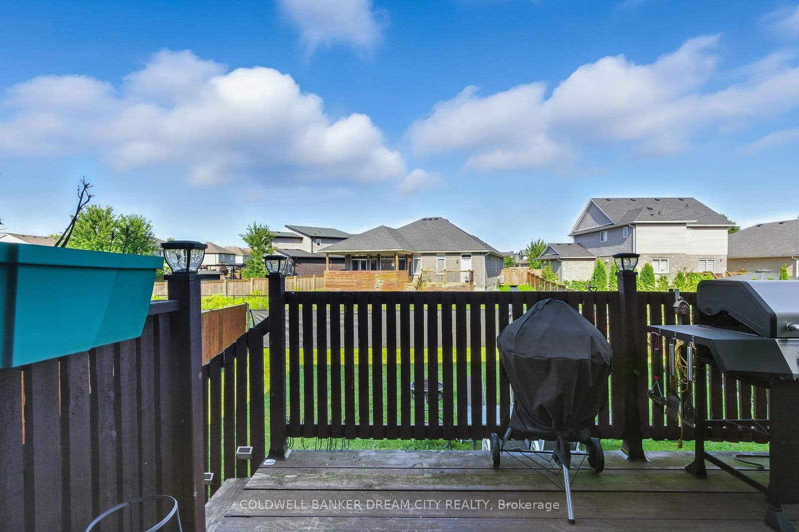 Detached at 10 Honey Bend, St. Thomas, ON - Photo 34 - RE/MAX Garden City Realty