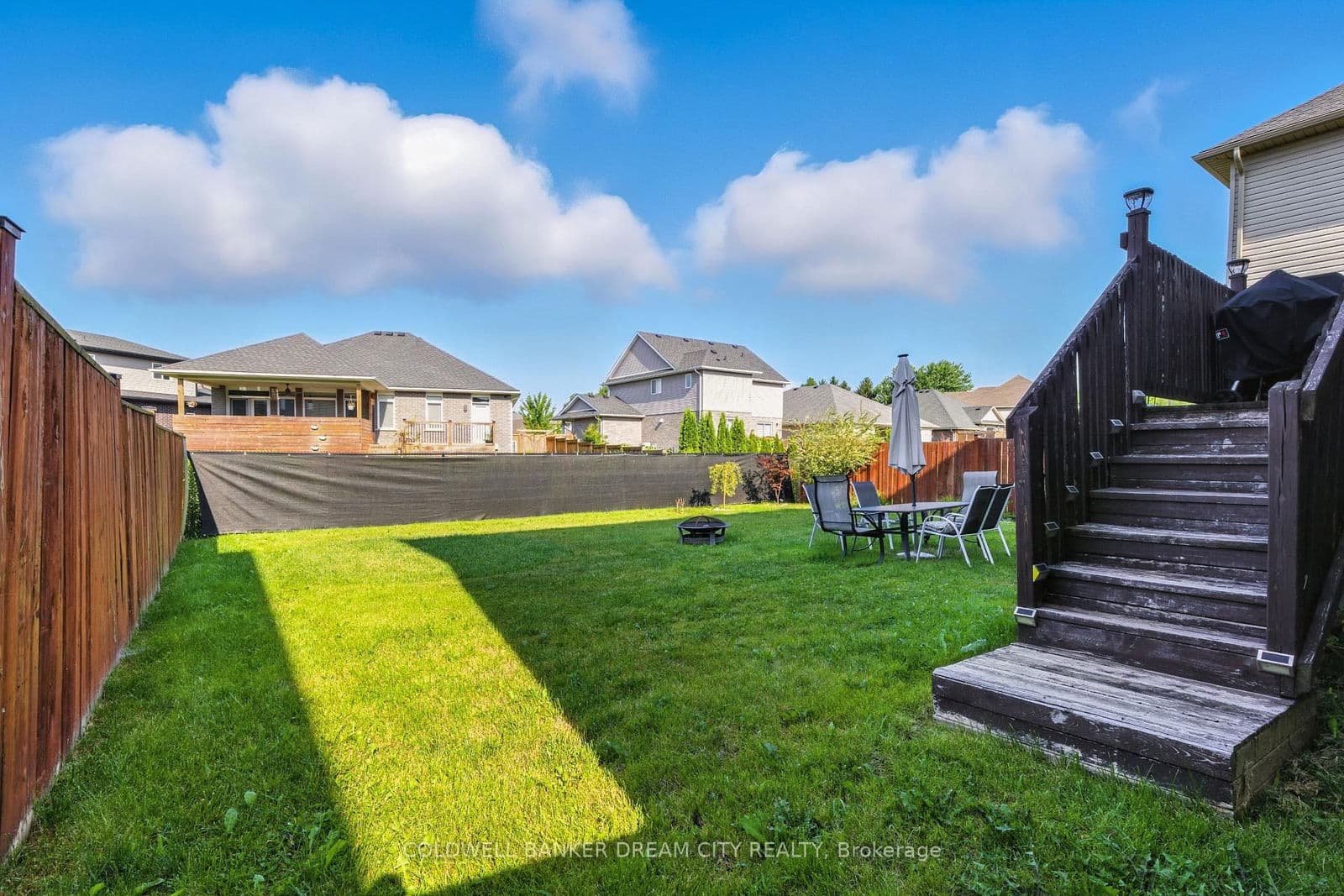 Detached at 10 Honey Bend, St. Thomas, ON - Photo 36 - RE/MAX Garden City Realty