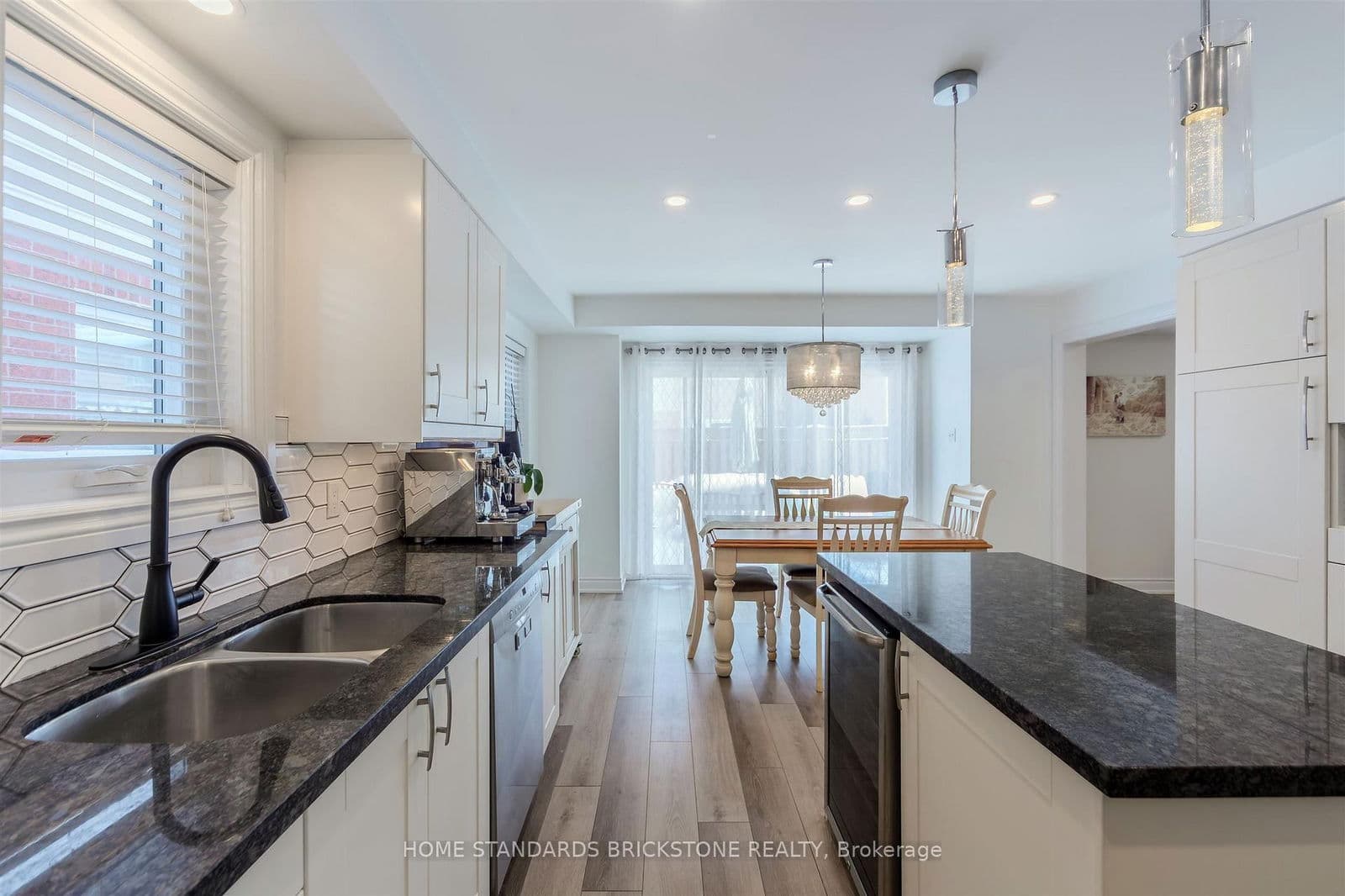 Detached at 28 Brookhurst Crescent, Hamilton, ON - Photo 10 - RE/MAX Garden City Realty