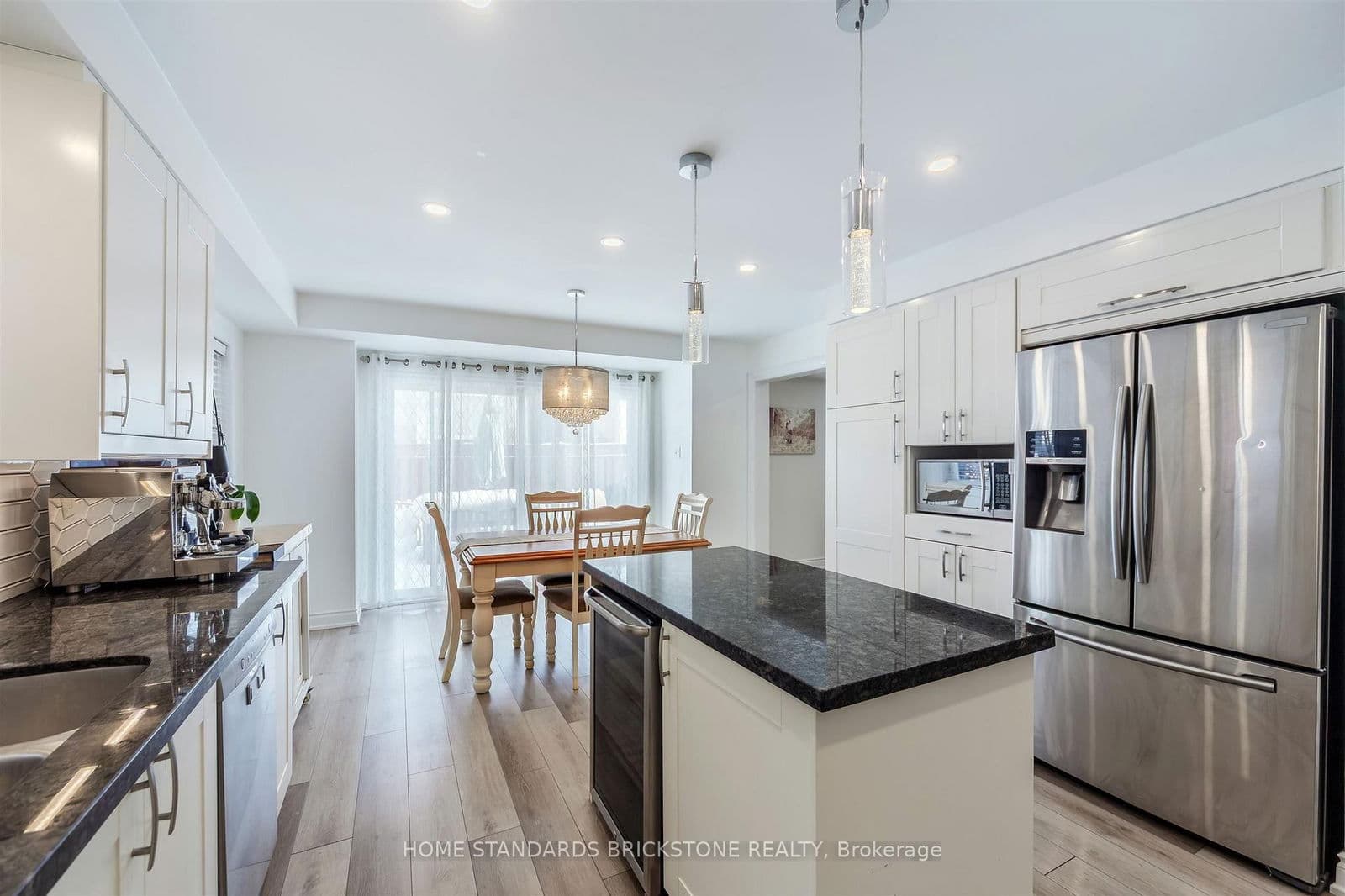 Detached at 28 Brookhurst Crescent, Hamilton, ON - Photo 11 - RE/MAX Garden City Realty