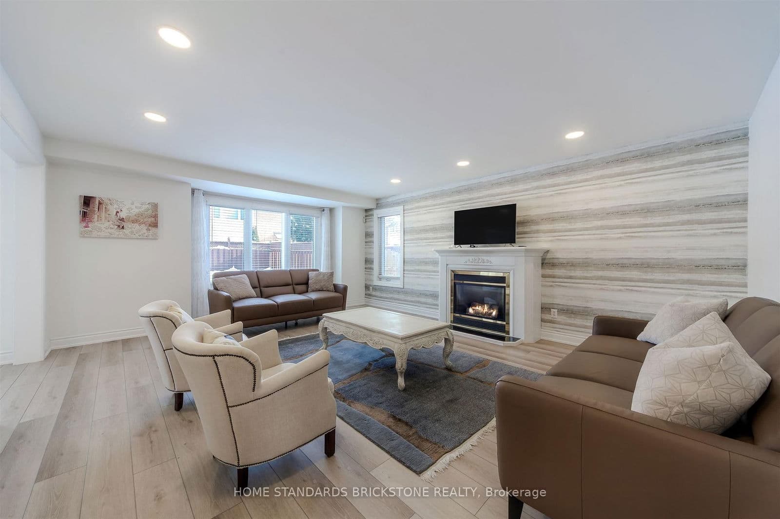 Detached at 28 Brookhurst Crescent, Hamilton, ON - Photo 15 - RE/MAX Garden City Realty