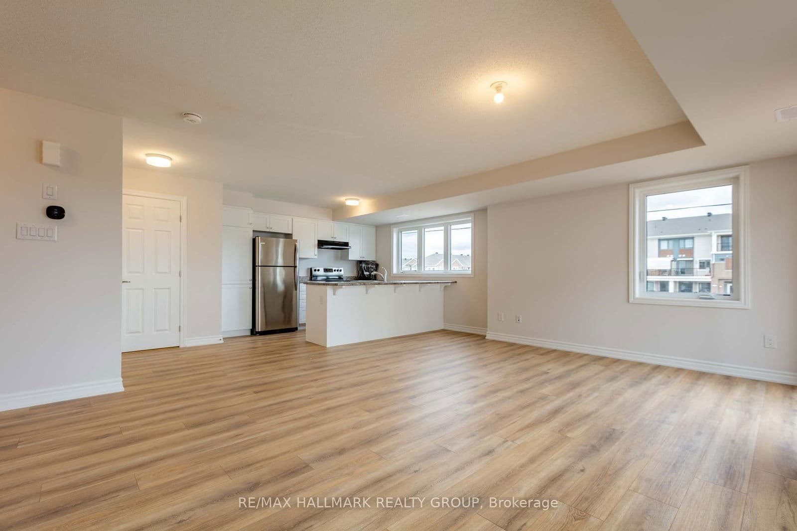 Condo Townhouse at 292 Zenith Private, Ottawa, ON - Photo 2 - RE/MAX Garden City Realty