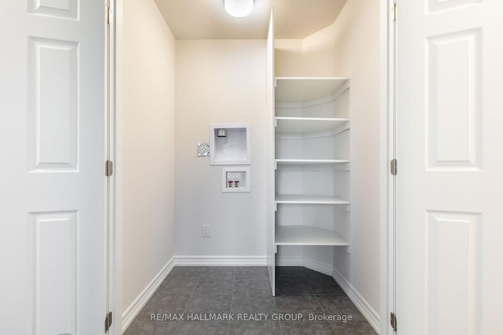 Condo Townhouse at 292 Zenith Private, Ottawa, ON - Photo 21 - RE/MAX Garden City Realty