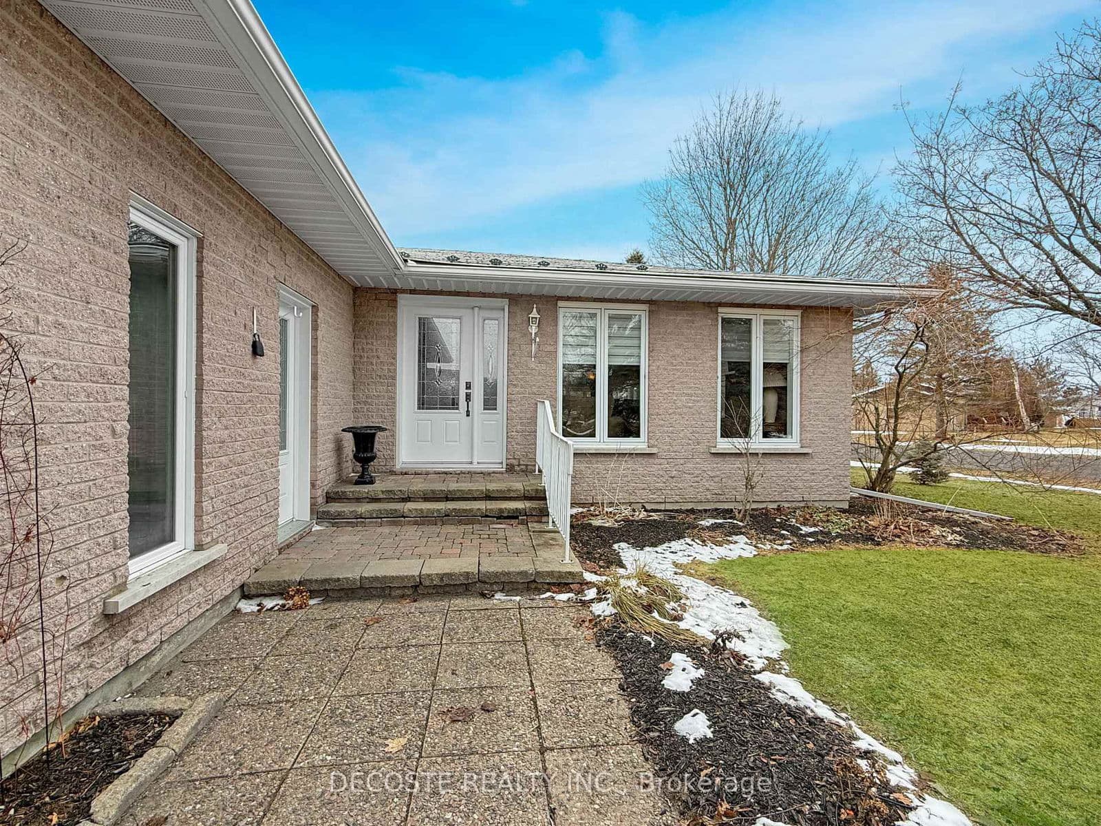 Detached at 6298 Maclean Court, South Glengarry, ON - Photo 11 - RE/MAX Garden City Realty