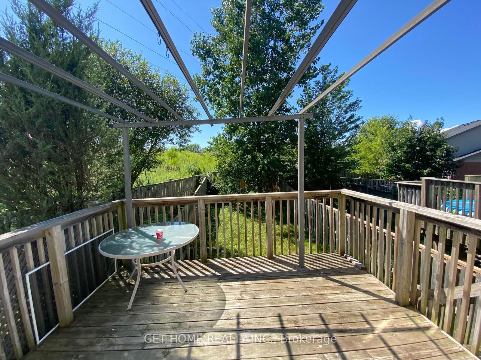 Att/Row/Townhouse at Upper- 12 Snowdrop Crescent, Kitchener, ON - Photo 14 - RE/MAX Garden City Realty