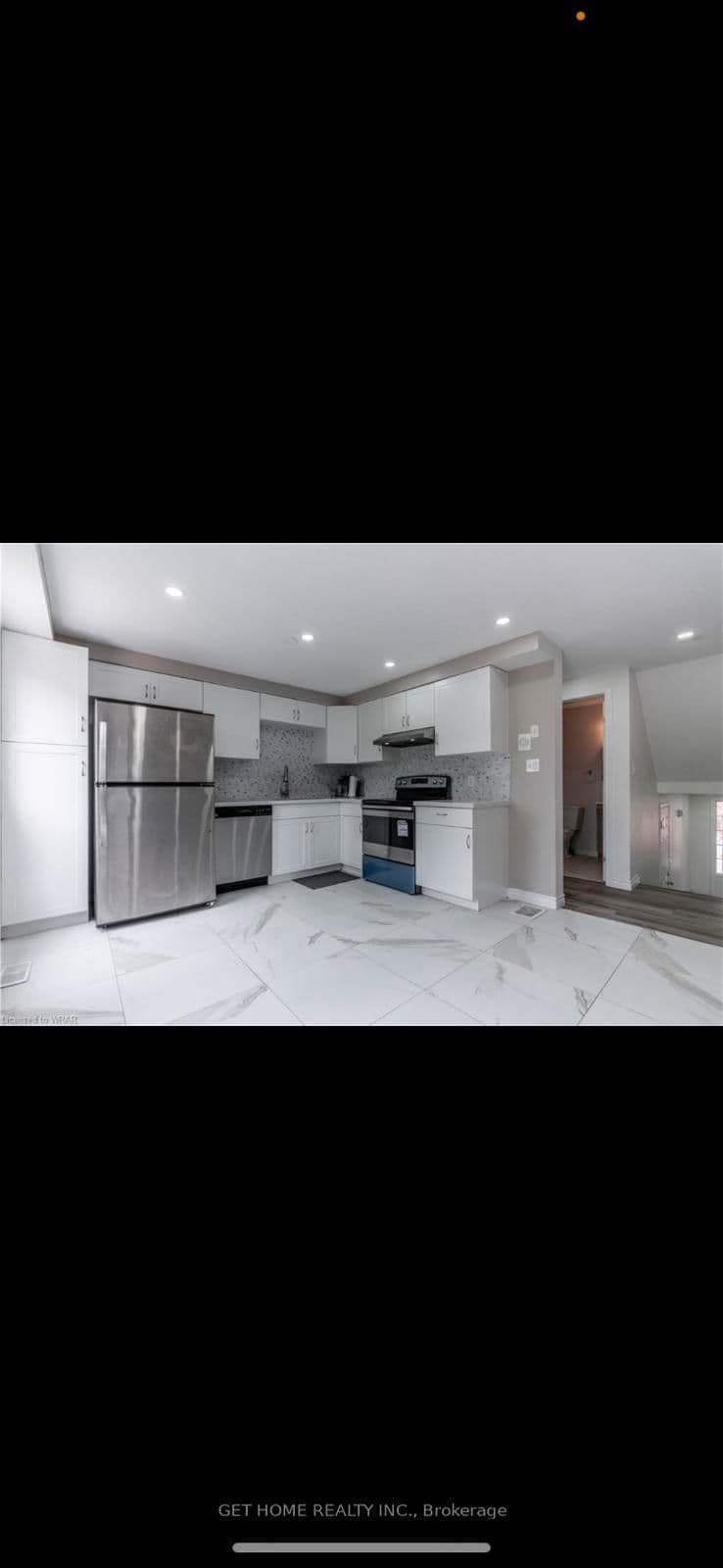 Att/Row/Townhouse at Upper- 12 Snowdrop Crescent, Kitchener, ON - Photo 4 - RE/MAX Garden City Realty