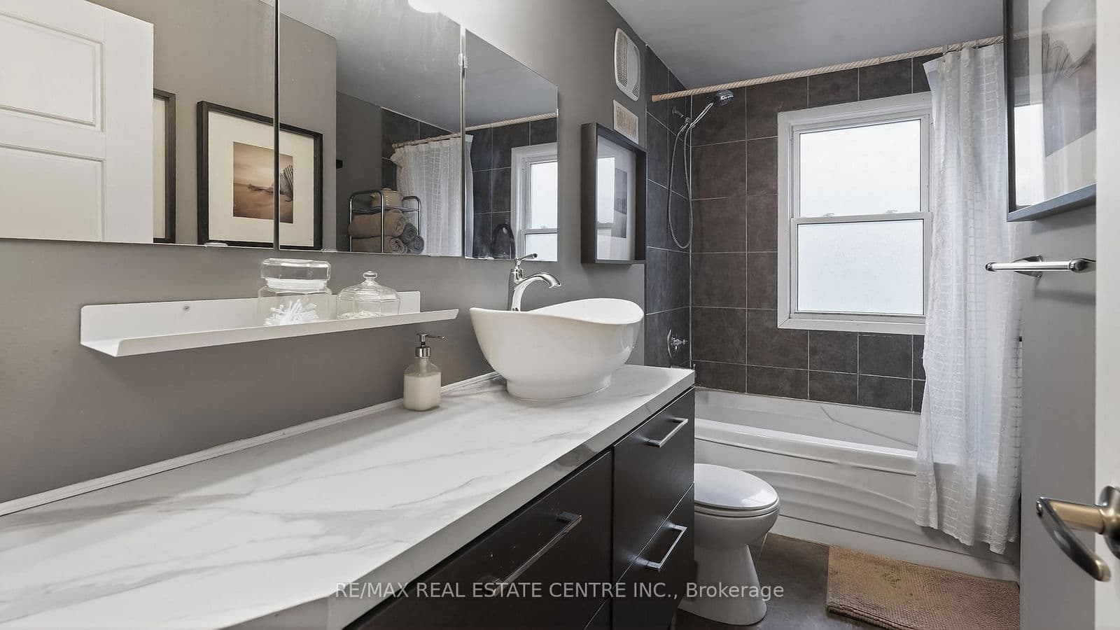 Detached at 342 East 17th Street, Hamilton, ON - Photo 16 - RE/MAX Garden City Realty