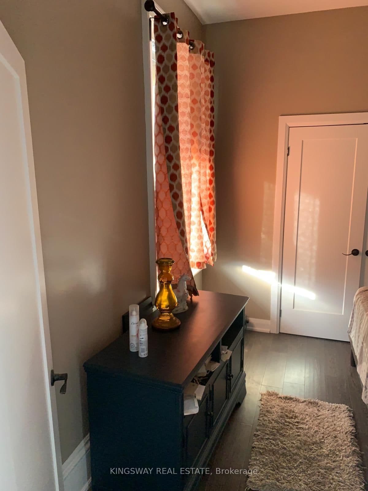 Store W Apt/Office at 174 Main Street, Cambridge, ON - Photo 14 - RE/MAX Garden City Realty